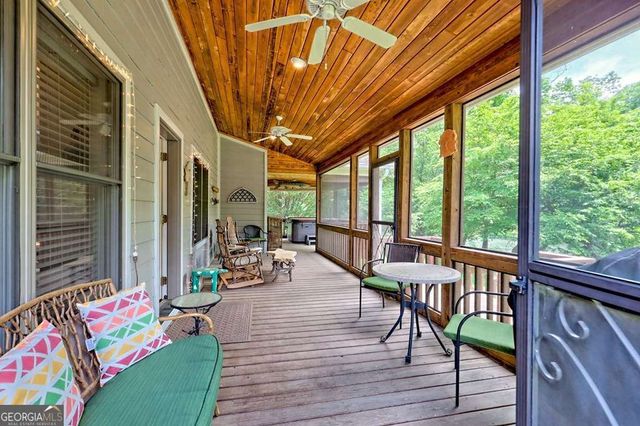 765 River Oaks Drive, Hayesville, NC 28904