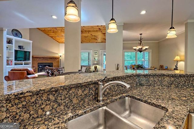 765 River Oaks Drive, Hayesville, NC 28904