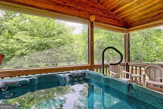 765 River Oaks Drive, Hayesville, NC 28904