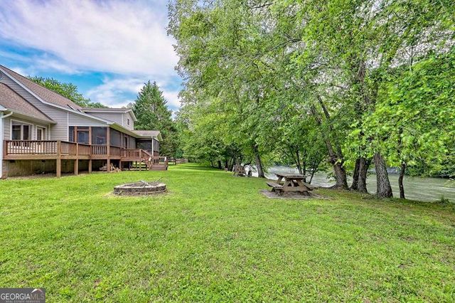 765 River Oaks Drive, Hayesville, NC 28904