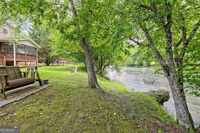 765 River Oaks Drive, Hayesville, NC 28904