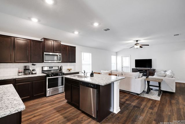 14113 Minette, San Antonio, TX 78253