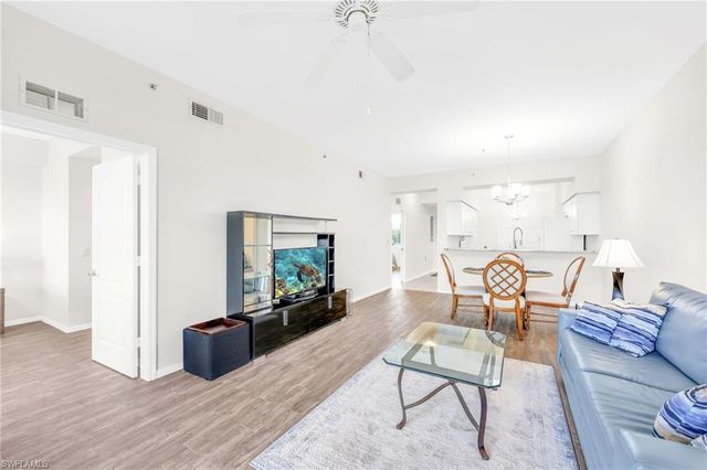 2720 Cypress Trace CIR 2916, Naples, FL 34119