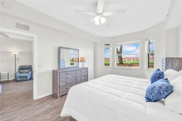 2720 Cypress Trace CIR 2916, Naples, FL 34119