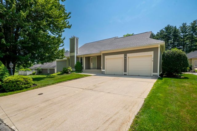 16 Spyglass point Circle, Bedford, NH 03110