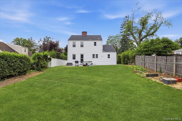 6 Deerfield Avenue, Eastchester, NY 10709