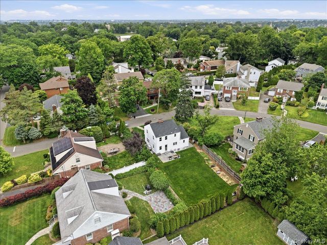 6 Deerfield Avenue, Eastchester, NY 10709
