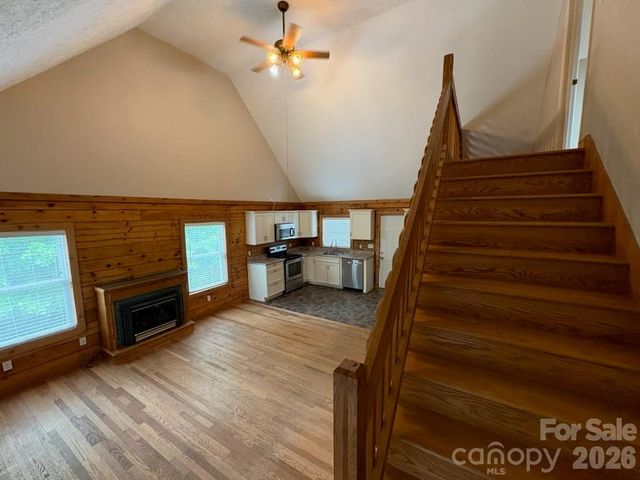 9064 Wildflower Lane, Newland, NC 28657