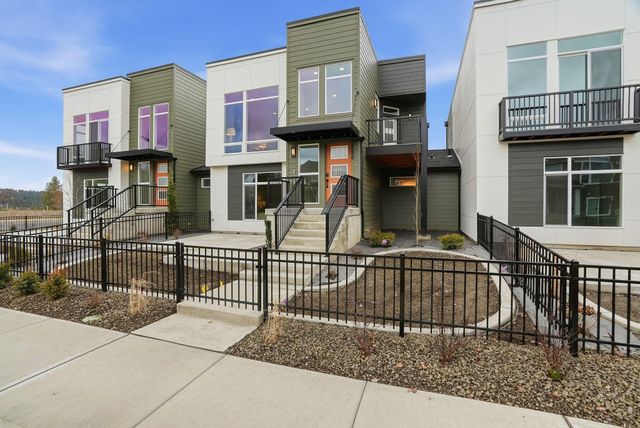 2530 W Summit Pkwy, Spokane, WA 99201