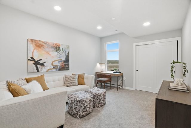 2530 W Summit Pkwy, Spokane, WA 99201