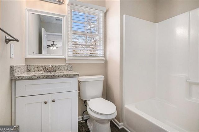 3822 HOLLAND Drive, Snellville, GA 30039