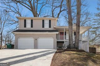 3822 HOLLAND Drive, Snellville, GA 30039