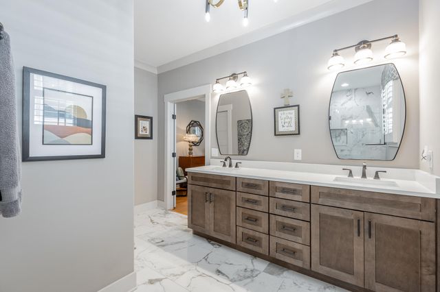 9265 Skyfall Drive, Ooltewah, TN 37363