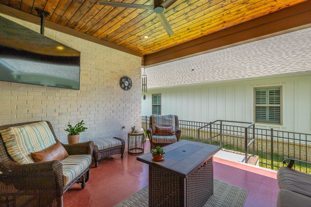 9265 Skyfall Drive, Ooltewah, TN 37363