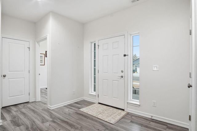 2521 S Vera Crest Dr, Spokane, WA 99037