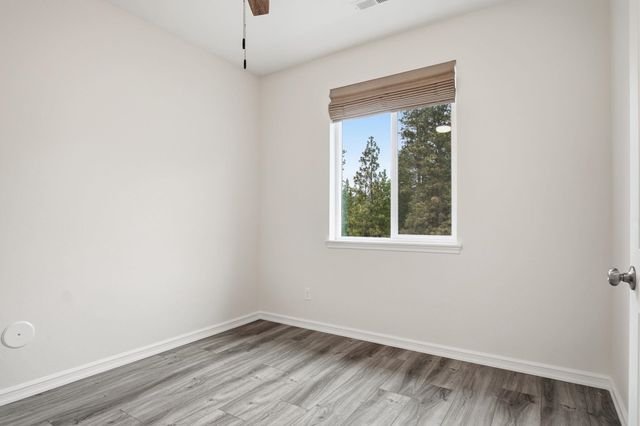 2521 S Vera Crest Dr, Spokane, WA 99037