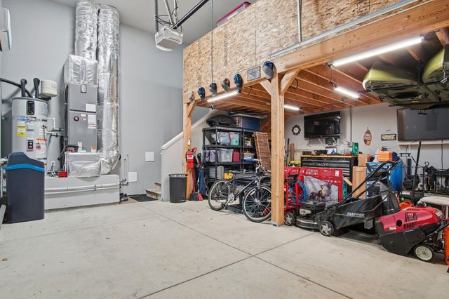 2521 S Vera Crest Dr, Spokane, WA 99037