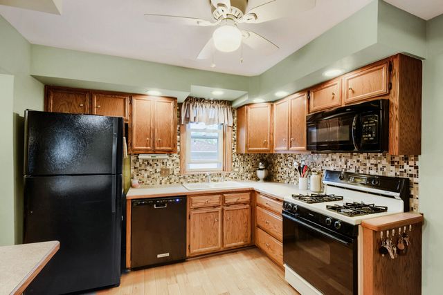 3734 W 107th Street, Chicago, IL 60655