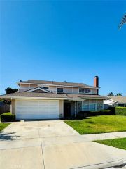 9432 Rambler, Huntington Beach, CA 92646
