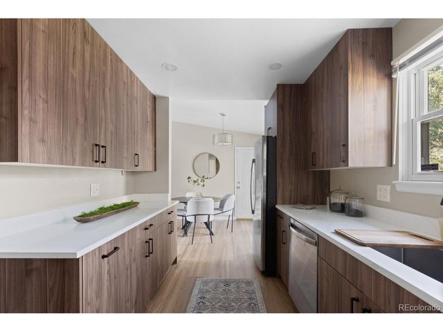 4382 S Ceylon Way, Aurora, CO 80015