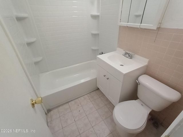 2737 CHERRYWOOD Road, Jacksonville, FL 32210