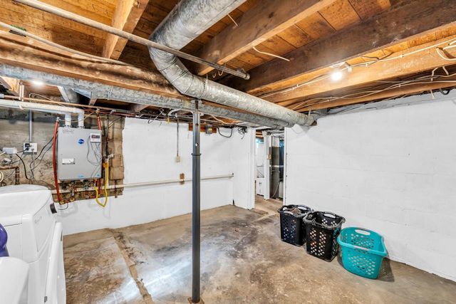 33220 S Honey Lake ROAD, Burlington, WI 53105