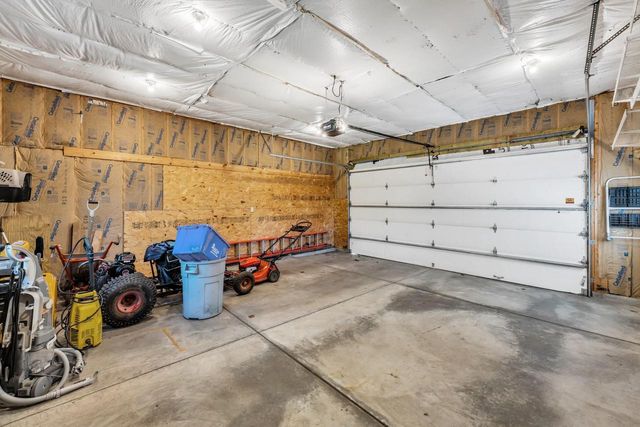 33220 S Honey Lake ROAD, Burlington, WI 53105