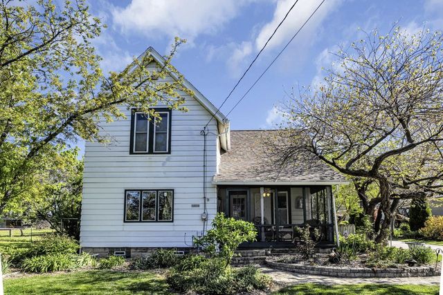 33220 S Honey Lake ROAD, Burlington, WI 53105