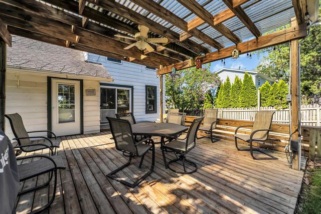 33220 S Honey Lake ROAD, Burlington, WI 53105