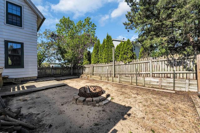 33220 S Honey Lake ROAD, Burlington, WI 53105