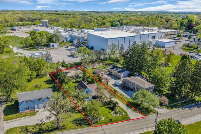 33220 S Honey Lake ROAD, Burlington, WI 53105