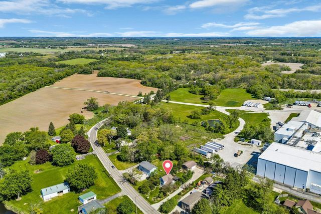 33220 S Honey Lake ROAD, Burlington, WI 53105