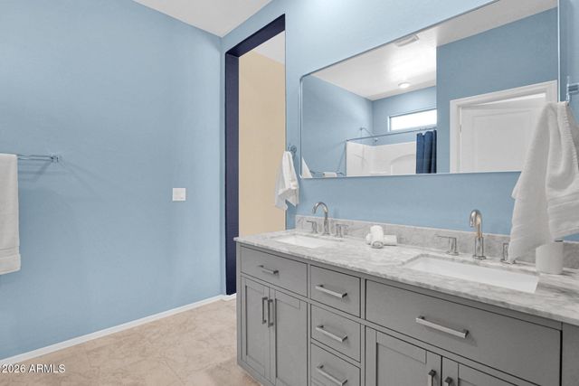 1172 W PARADISE Way, Casa Grande, AZ 85122