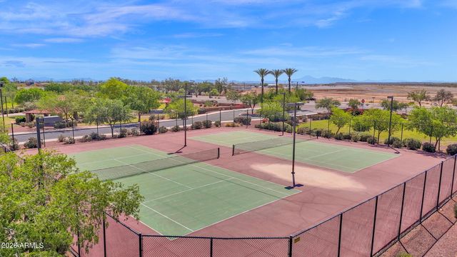 1172 W PARADISE Way, Casa Grande, AZ 85122