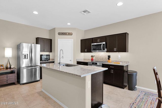 1172 W PARADISE Way, Casa Grande, AZ 85122