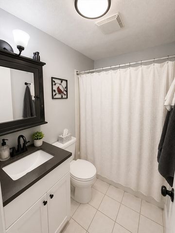 9 Kenmar Dr 13, Billerica, MA 01821