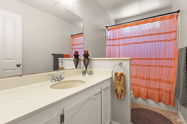 645 Snapdragon Pl, Benicia, CA 94510
