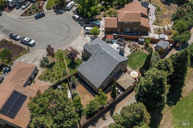 645 Snapdragon Pl, Benicia, CA 94510