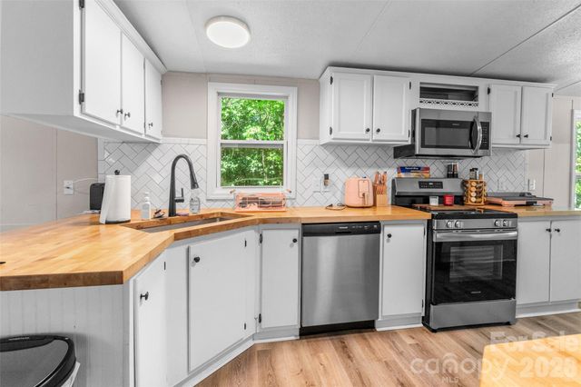 4756 Sierra Drive, Maiden, NC 28650