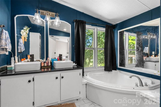 4756 Sierra Drive, Maiden, NC 28650
