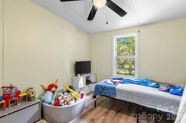 4756 Sierra Drive, Maiden, NC 28650