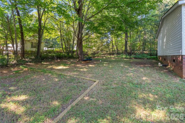 4756 Sierra Drive, Maiden, NC 28650