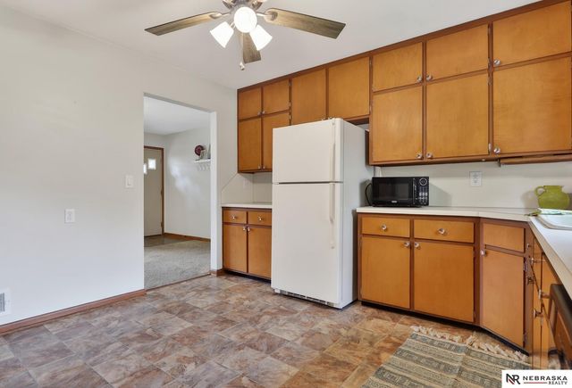 8741 Charles Street, Omaha, NE 68114