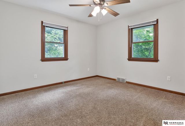 8741 Charles Street, Omaha, NE 68114