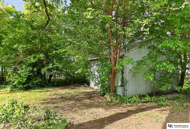 8741 Charles Street, Omaha, NE 68114