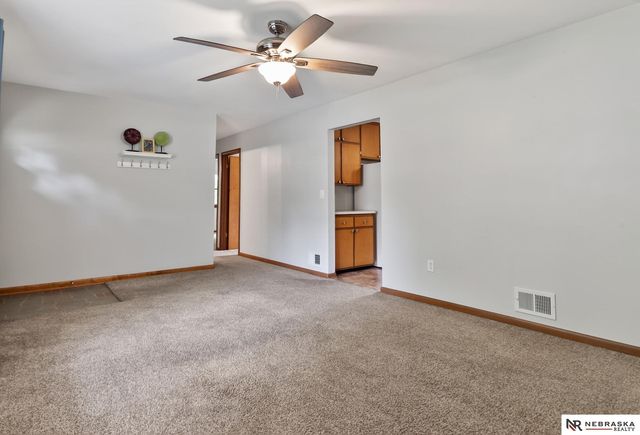 8741 Charles Street, Omaha, NE 68114