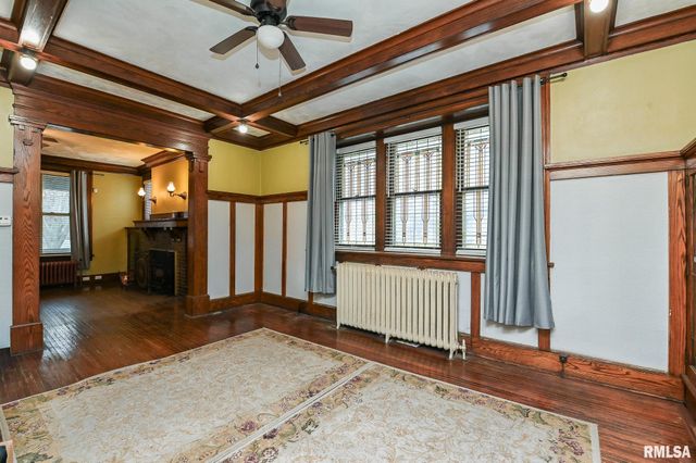 301 E THRUSH Avenue, Peoria, IL 61603