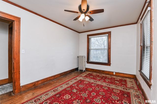 301 E THRUSH Avenue, Peoria, IL 61603