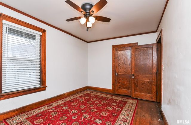 301 E THRUSH Avenue, Peoria, IL 61603