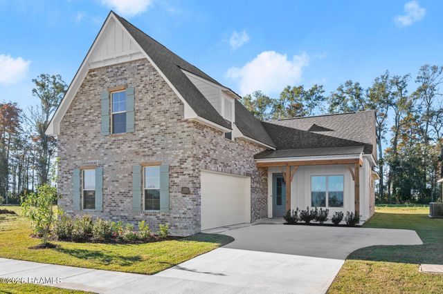 203 High Point Way, Youngsville, LA 70592